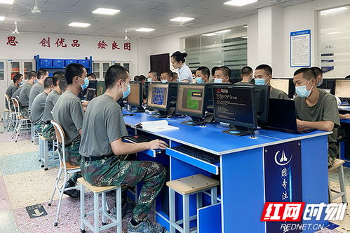 胡霞 樹(shù)德育人教學(xué)相長(zhǎng) 定向培養(yǎng)軍士教育不是 一槌子買(mǎi)賣(mài)